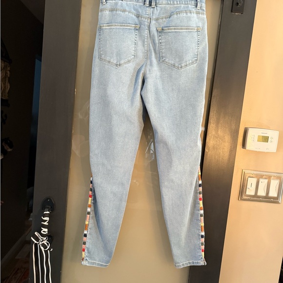 Knox Rose Light Blue Jeans with Side Detailing - Picture 4 of 4